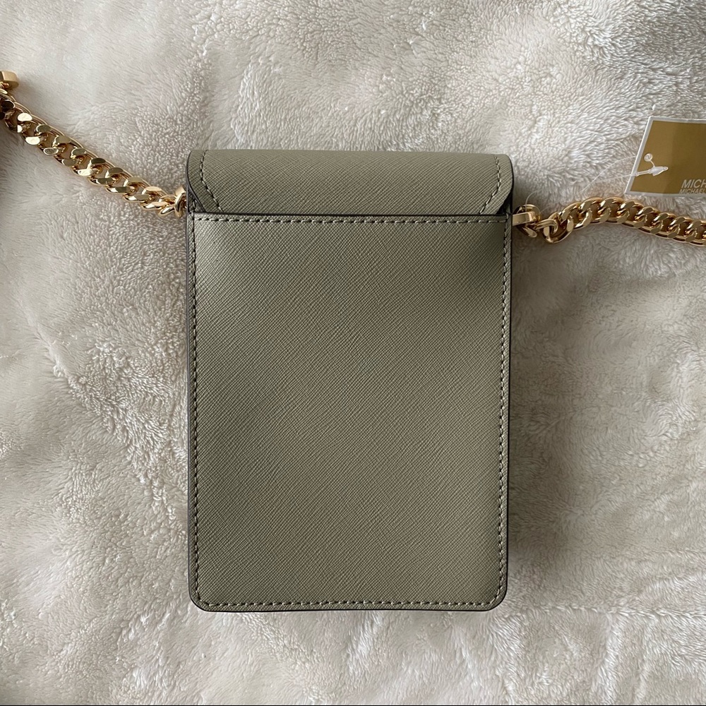 NWT Michael Kors, small olive green crossbody purse - Picture 5 of 9